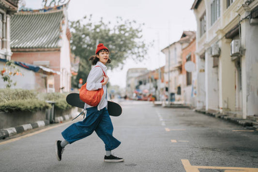 Streetwear Vibes Cz 2: Dlaczego warto kupować ubrania u mniejszych marek streetwearowych?